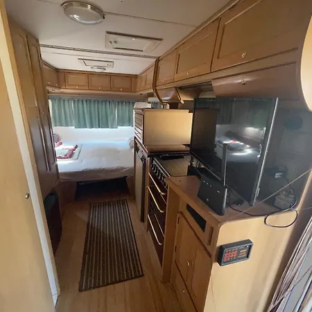 Sea Caravan On The キャンプ場 キテン