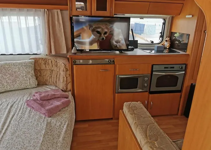 Kamp alanı Sea Caravan On The