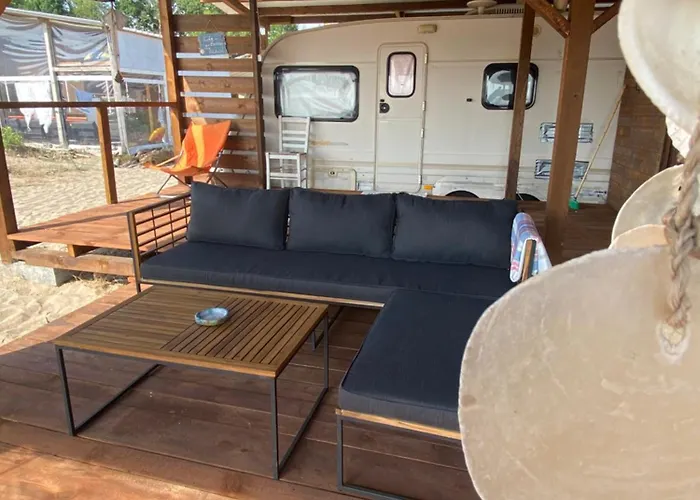 Sea Caravan On The * Naousa