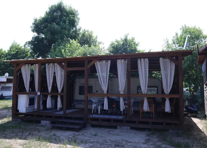 Sea Caravan On The Kamp alanı *